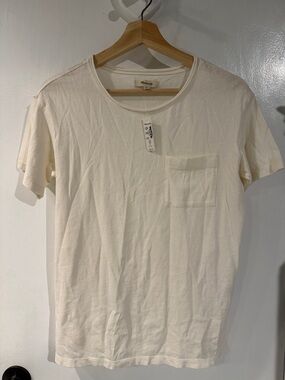 Madewell NWT Short-Sleeve Pocket Tee in Off-White